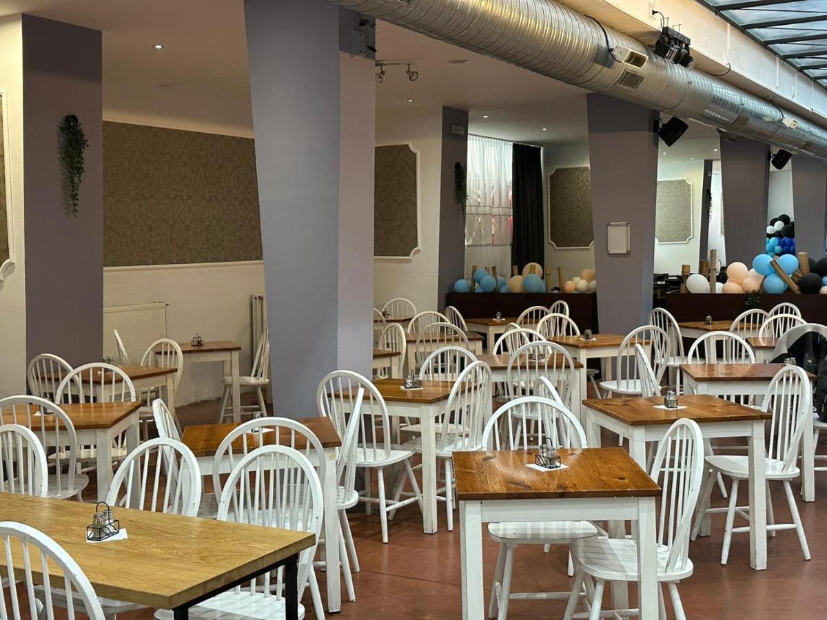 Hostal Plus Prague Praga
