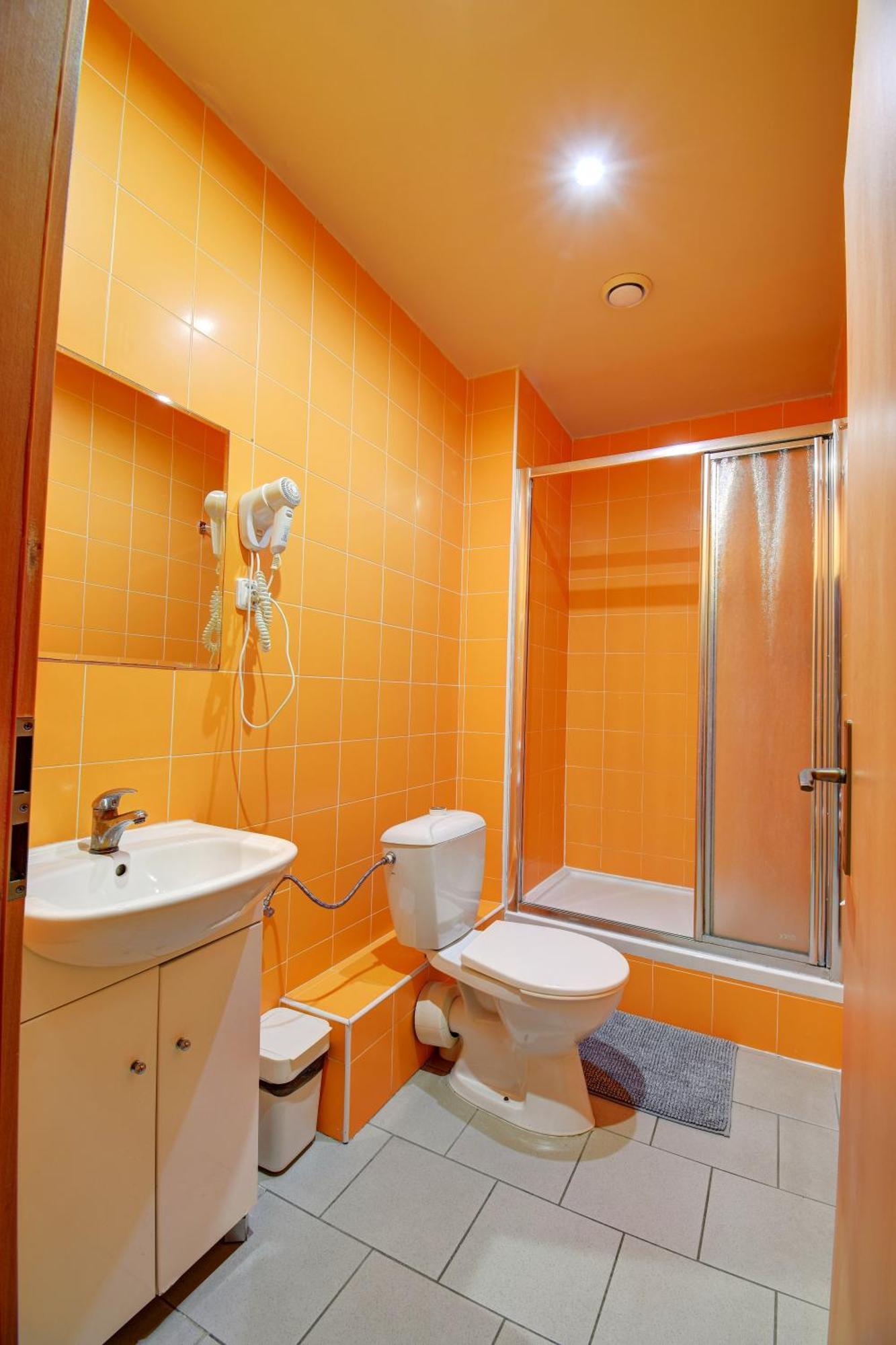 Hostal Plus Prague